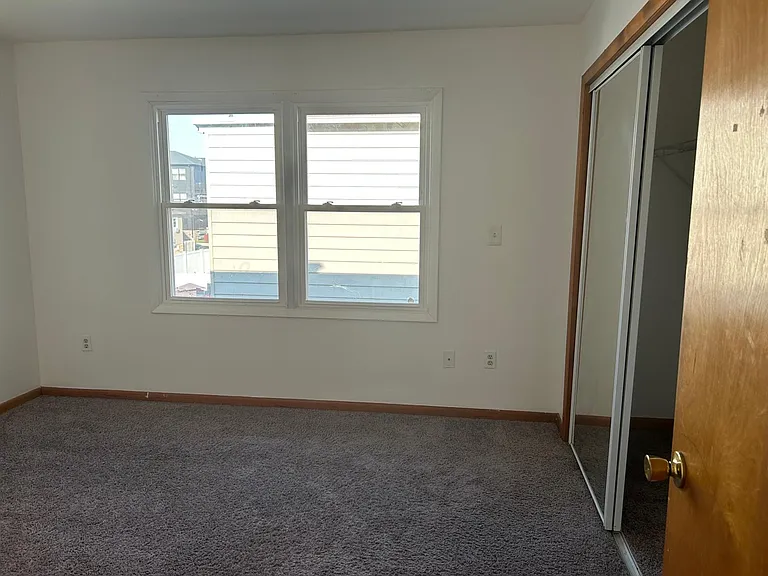 170 Randolph St #2 — Photo 8
