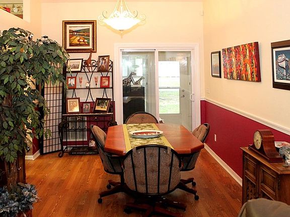 5th image of 212 Hideaway Ct