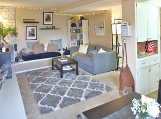 25 Longridge Rd #B, Orinda, CA 94563