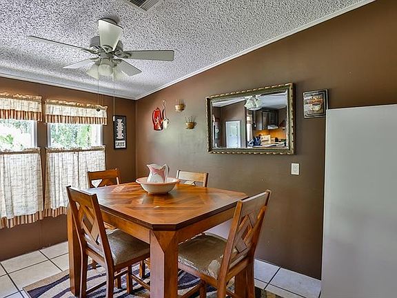 3rd image of 16508 Carlton Lake Dr