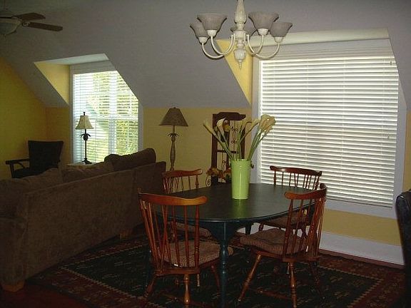 5th image of 109 Shady Brooke Unit 300