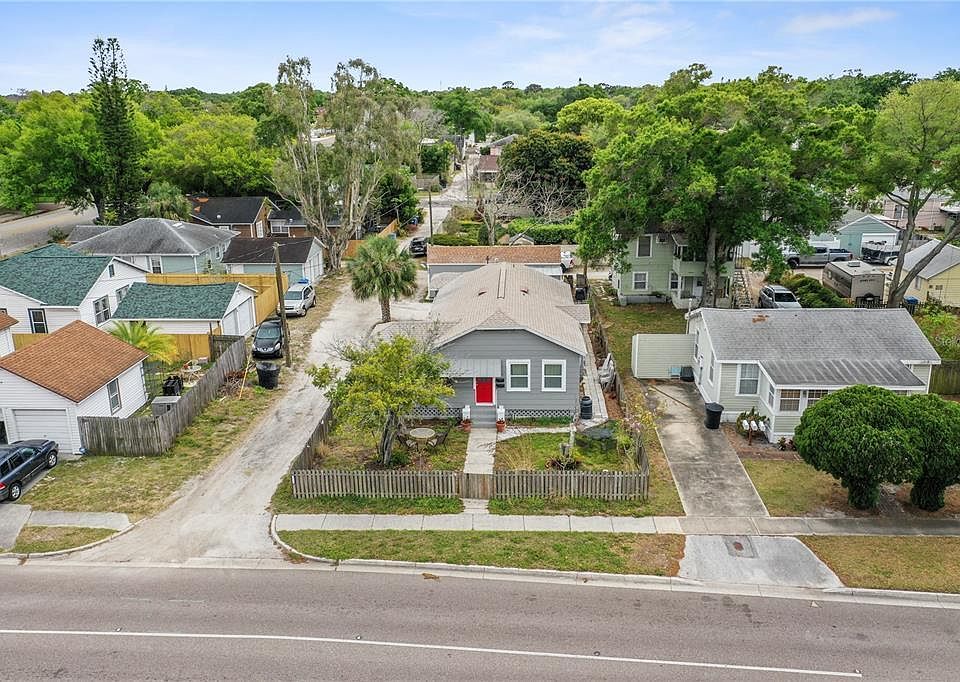 1st image of 2820 9th Ave N #1