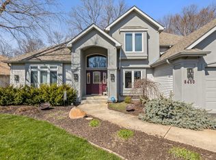 8450 Jamesport Dr, Rockford, IL