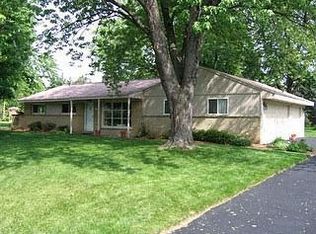 37800 Carson St, Farmington Hills, MI 48331