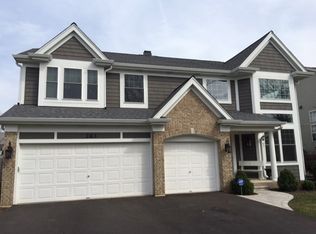 263 Lenox Ln, Mundelein, IL