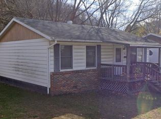 607 Waugh Ln, Marlinton, WV 24954