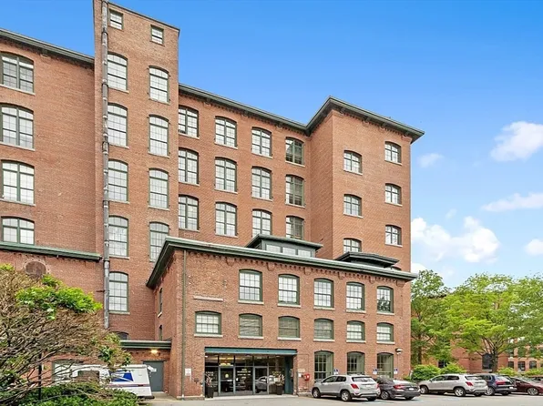 200-200 Market St #108, Lowell, MA 01852