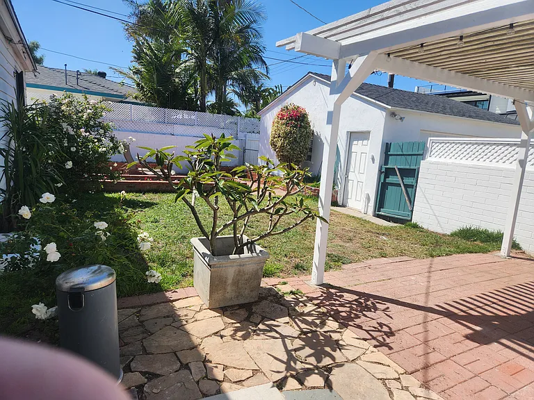 3305 Buena Vista St — Photo 14