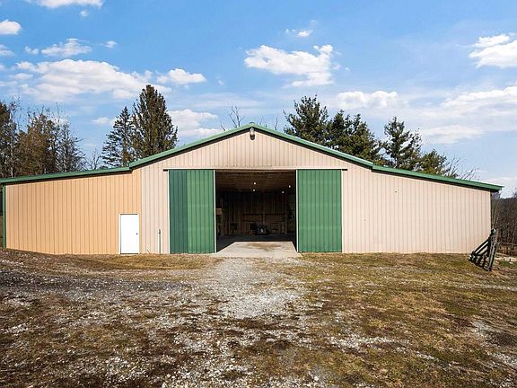 2nd image of 1485 Bachmans Valley Rd