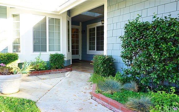 2nd image of 25918 Viejo Ct
