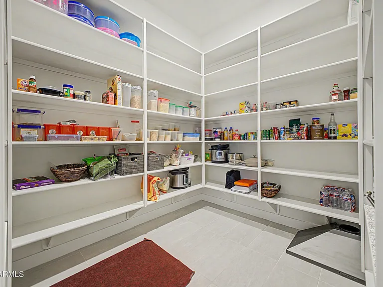 3813 E Fairfield St — Photo 21