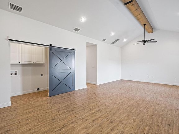 5th image of 2513 111th St