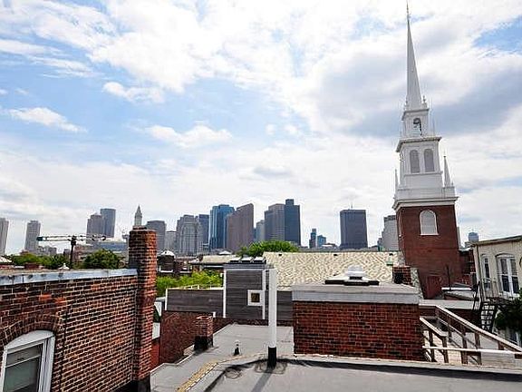 4th image of 38 Charter St APT 6