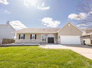 449 Longleaf Ct, O Fallon, IL 62269