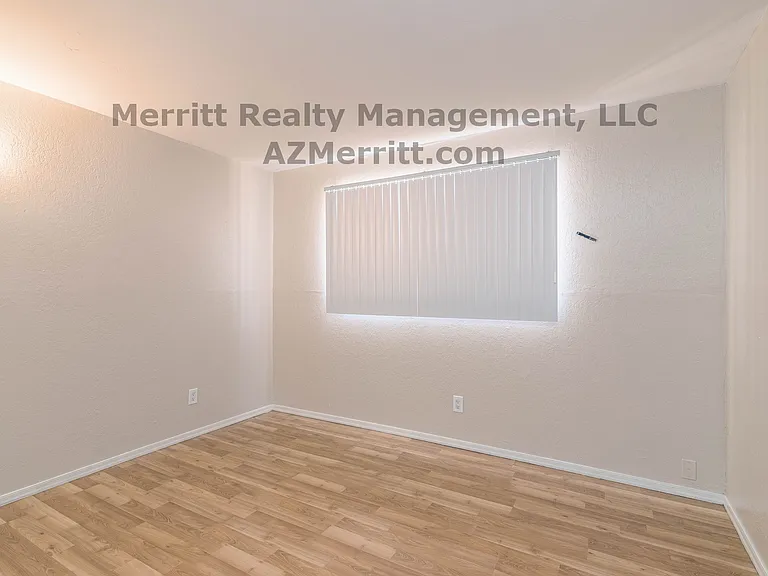 1646 N Mountain View Ave — Photo 14