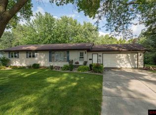 409 1st Ave SE, Mapleton, MN 56065