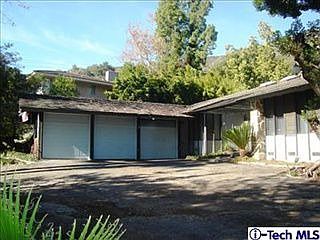 1st image of 217 Carolwood Dr