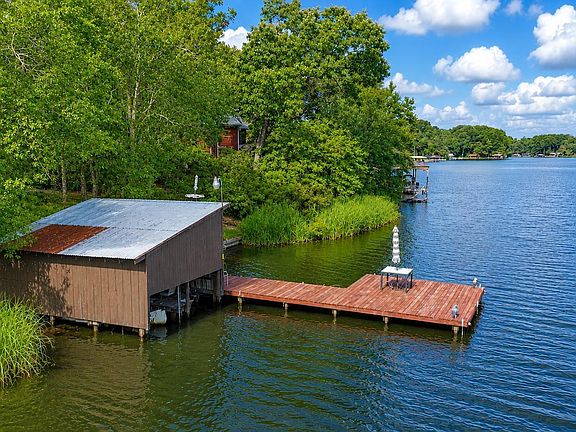 2nd image of 451 County Road 3236