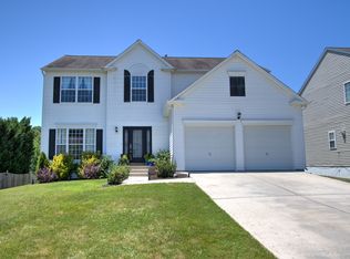 3311 Cherrybrook Dr, Jamestown, NC 27282