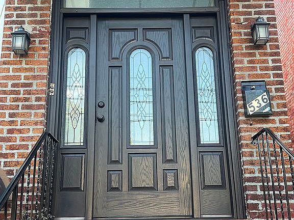 2nd image of 536 Shepherd Ave