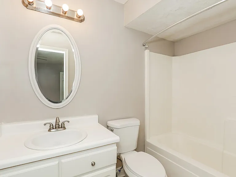 10207 Carmine Dr — Photo 11