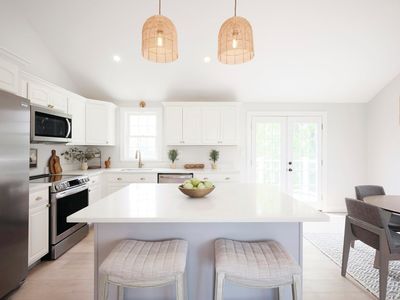 8 Skyview Ln, Woburn, MA, 01801