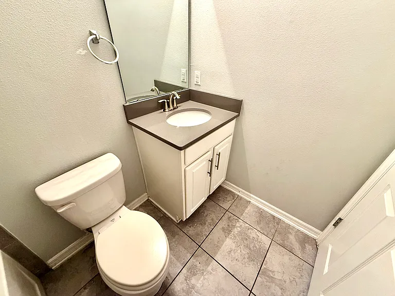 5314 Rochester Pl — Photo 16