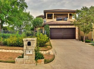 1 Treehaven Ln, The Hills, TX 78738