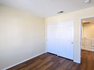 7683 Walnut Grove Ave, Corona, CA 92880