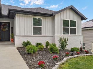 175 Sunrise Villa Drive, Branson, MO 65616