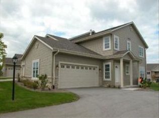 21772 S Weather Edge Cir, Lannon, WI 53046