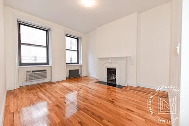Rented by Nolita Group