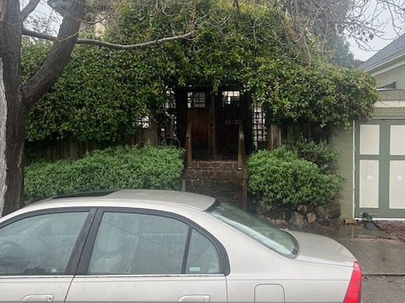2nd image of 1603 McGee Ave