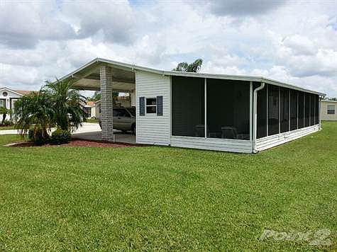 screened lanai in back