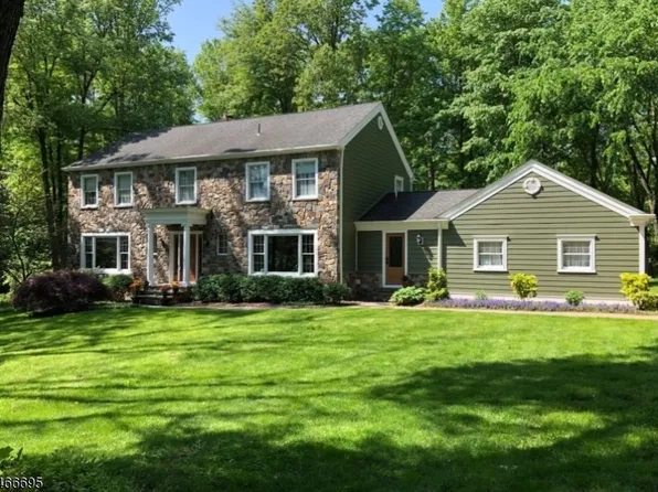 8 Stacy Ln, Bernards Twp., NJ 07920
