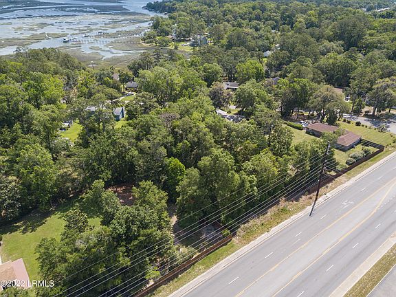 4th image of 731 Parris Island Gtwy