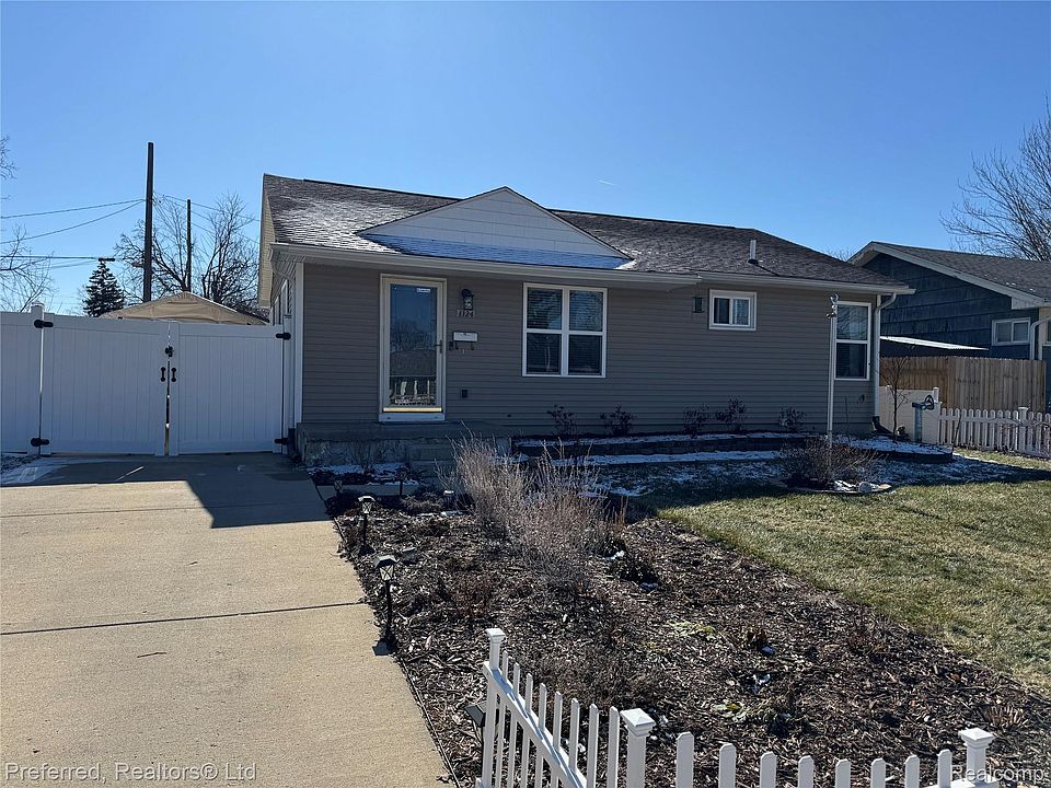 1st image of 1124 Shirley Dr