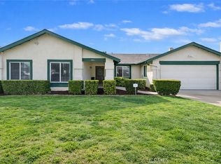1584 Buckeye St, Highland, CA 92346