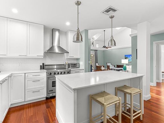 3rd image of 3622 Belair LN #12