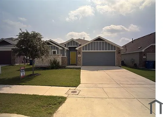 4047 Legend Mdws — Photo 1