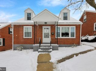 135 Chestnut St, Shillington, PA 19607