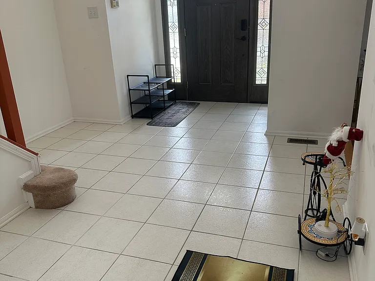 409 Pewter Ct — Photo 15
