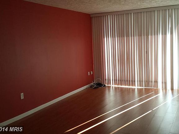 4th image of 4600 S Four Mile Run Dr APT 614