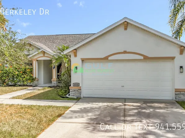 4218 Berkeley Dr, Parrish, FL 34219