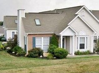 73 Links Dr, New Castle, PA 16101