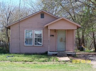 425 S 3rd St, Chickasha, OK 73018
