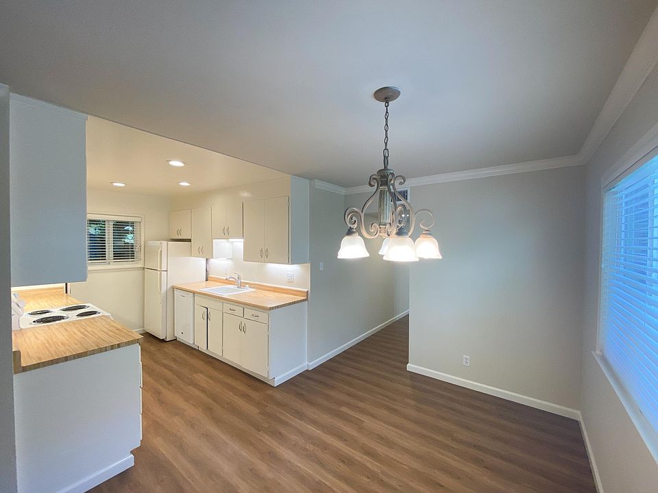 1st image of 1410 Hudson St #7