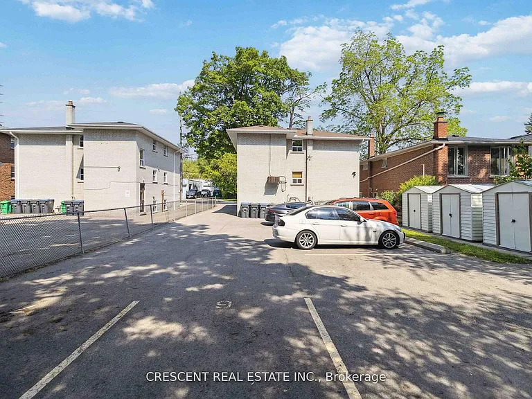 19 Queen St W #1 — Photo 14