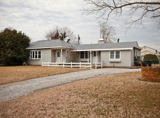 18 Orbit Dr, Cape May Court House, NJ 08210