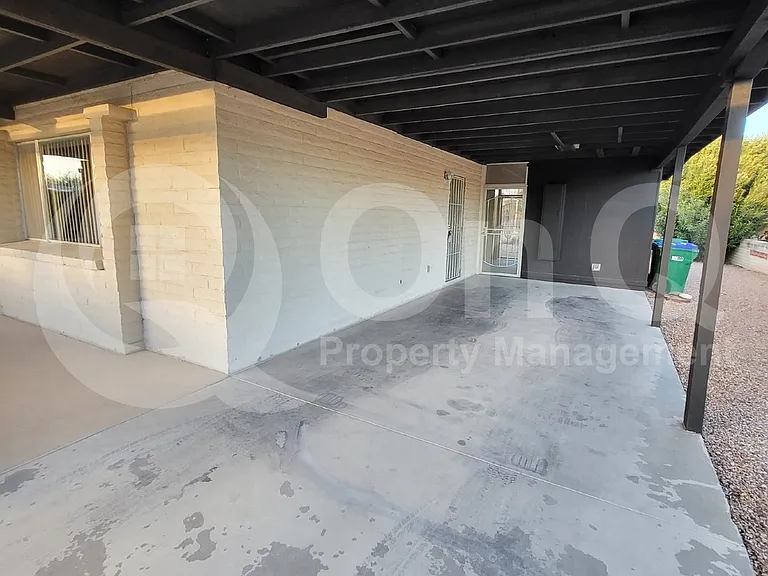 905 S La Bellota — Photo 13
